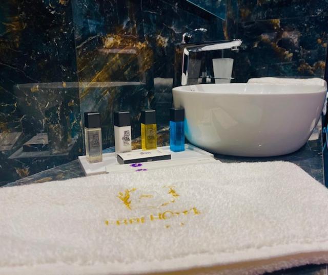 Ebbi Hotel Дермі Екстер'єр фото