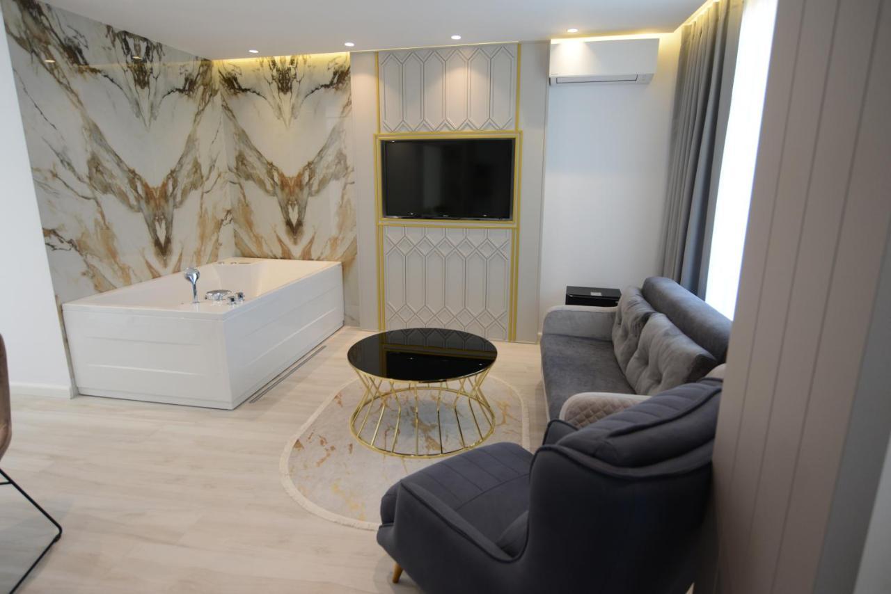 Ebbi Hotel Дермі Екстер'єр фото